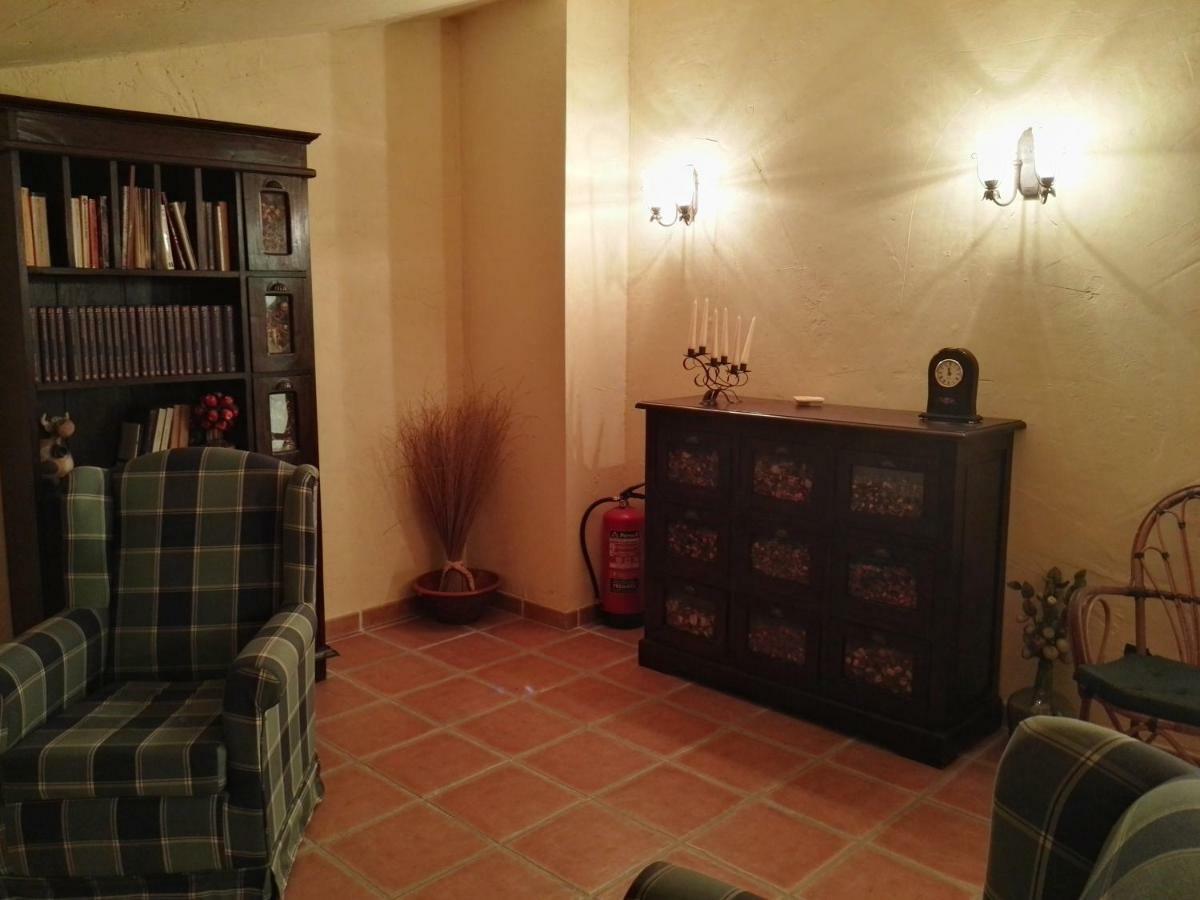 Casa Rural Celtia Aguilar del Rio Alhama Exterior photo