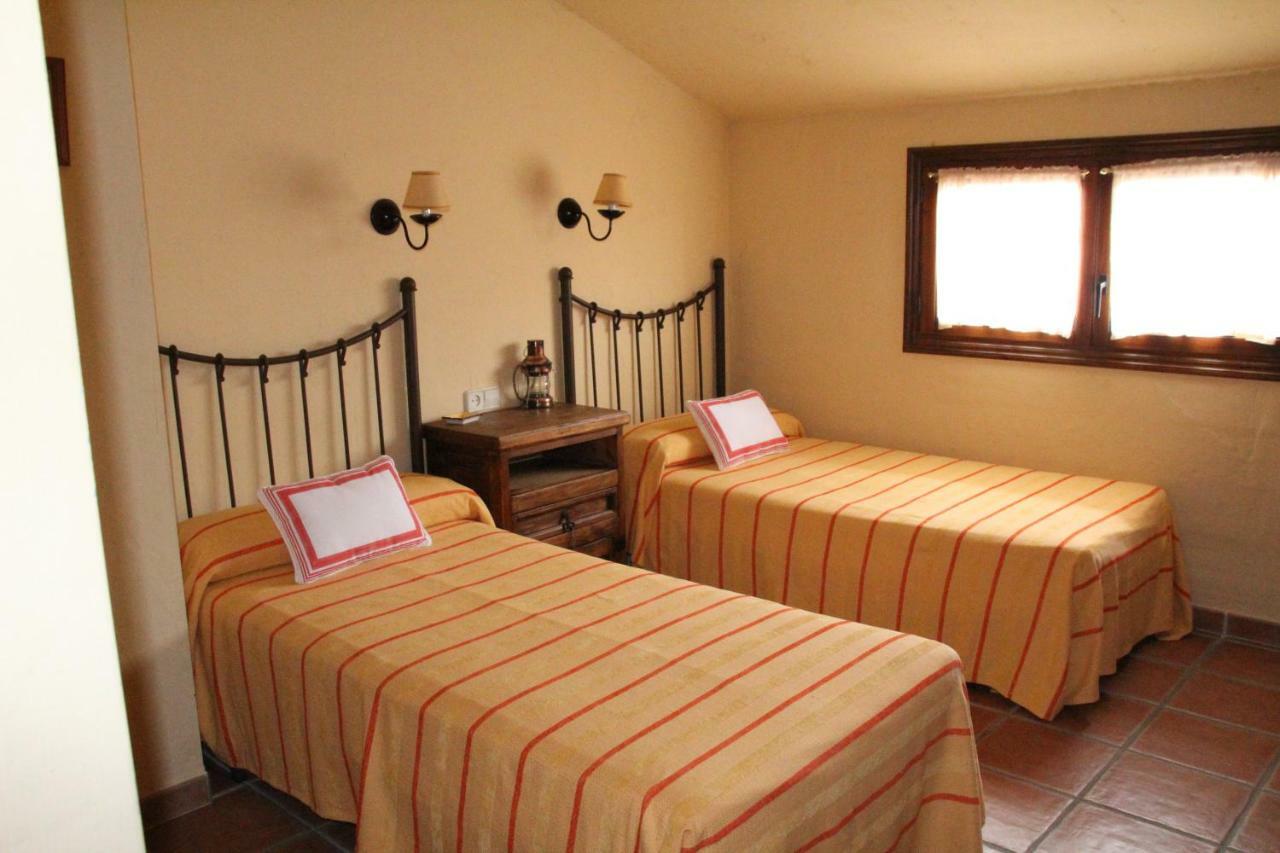 Casa Rural Celtia Aguilar del Rio Alhama Exterior photo